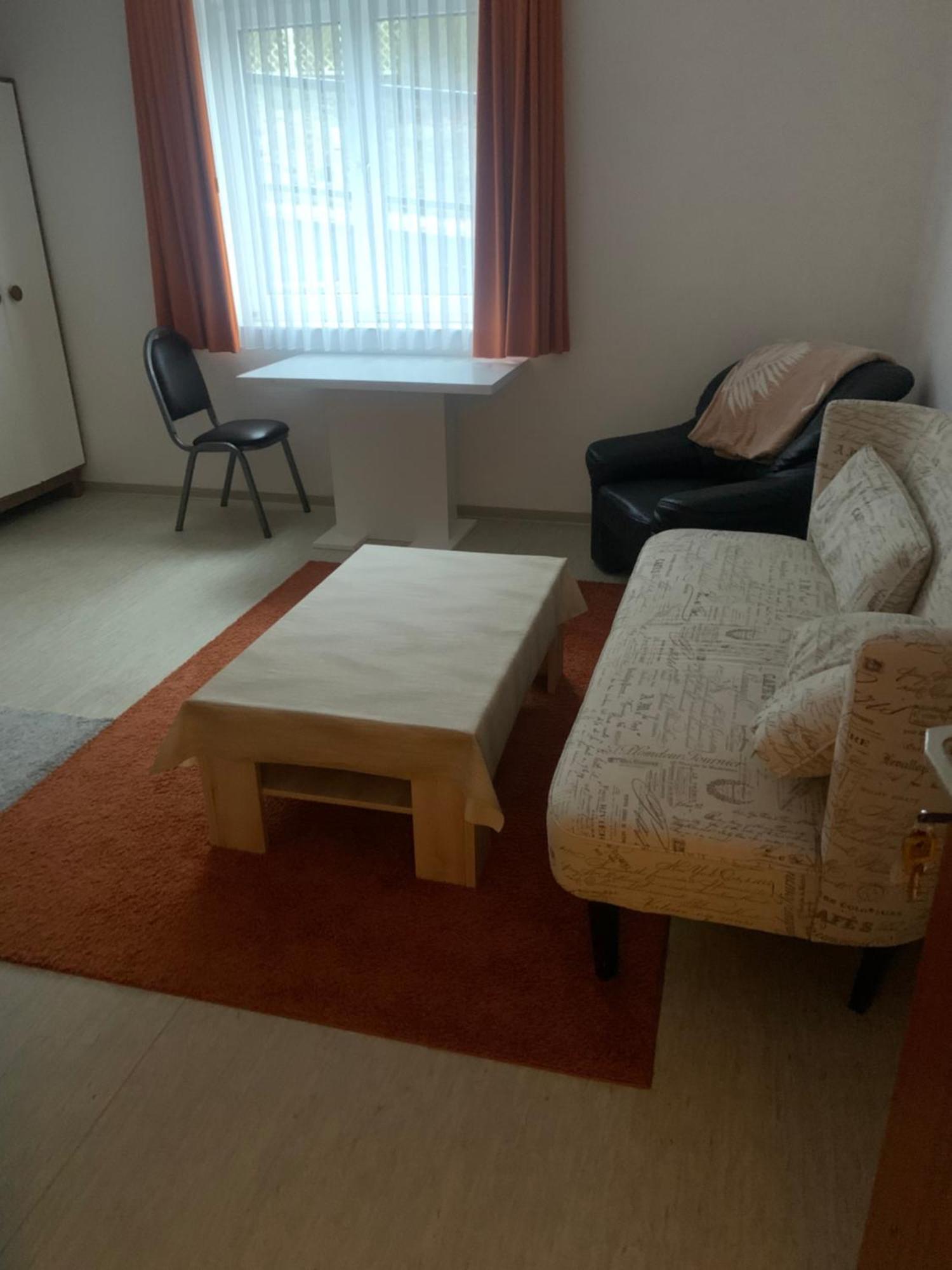 Monteure & Handwerker Einfach, Unkompliziert Und Preiswert In Alsfeld Luaran gambar